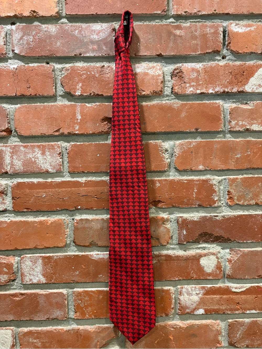 GUESS Red & Black Geometric Jacquard Woven Silk Blend Necktie